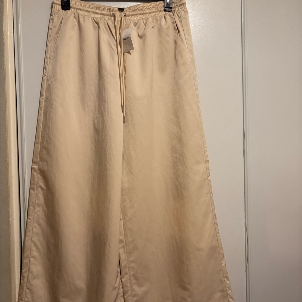 Elegant Cream Women's Pants